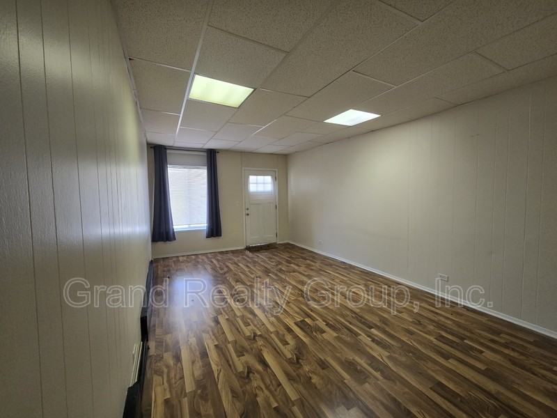 137 Cedar Avenue - Photo 2 of 10