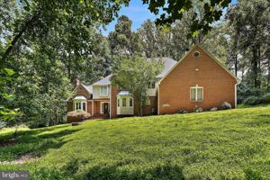 featured image of 12624 Golden Oak Dr