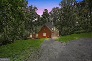 featured image of 12624 Golden Oak Dr