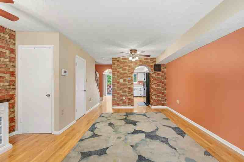 4333 Gilmer Court - Photo 2 of 24