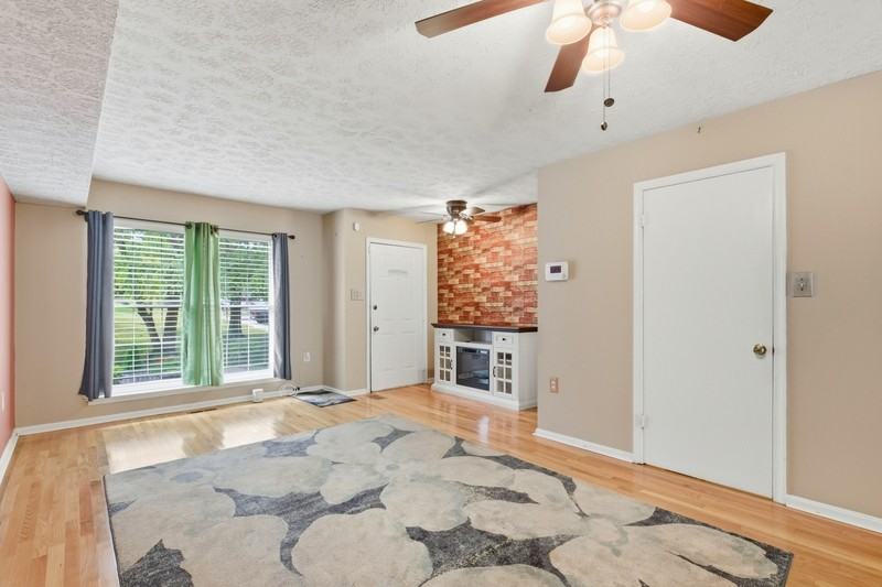 4333 Gilmer Court - Photo 3 of 24