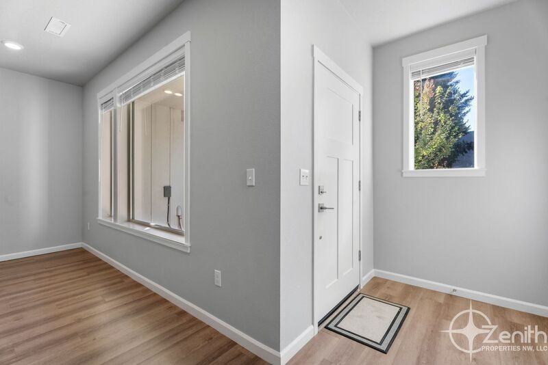 16318 Ne 20th St - Photo 7 of 27