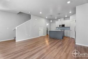 featured image of 16318 Ne 20th St