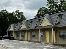 featured image of 810 Mayhan St Apt A7