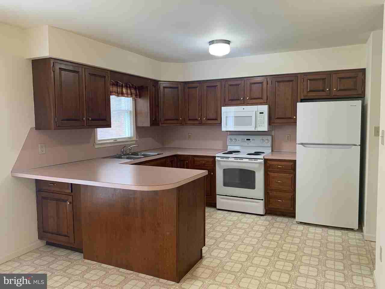 207 N Linden Ave - Photo 6 of 26