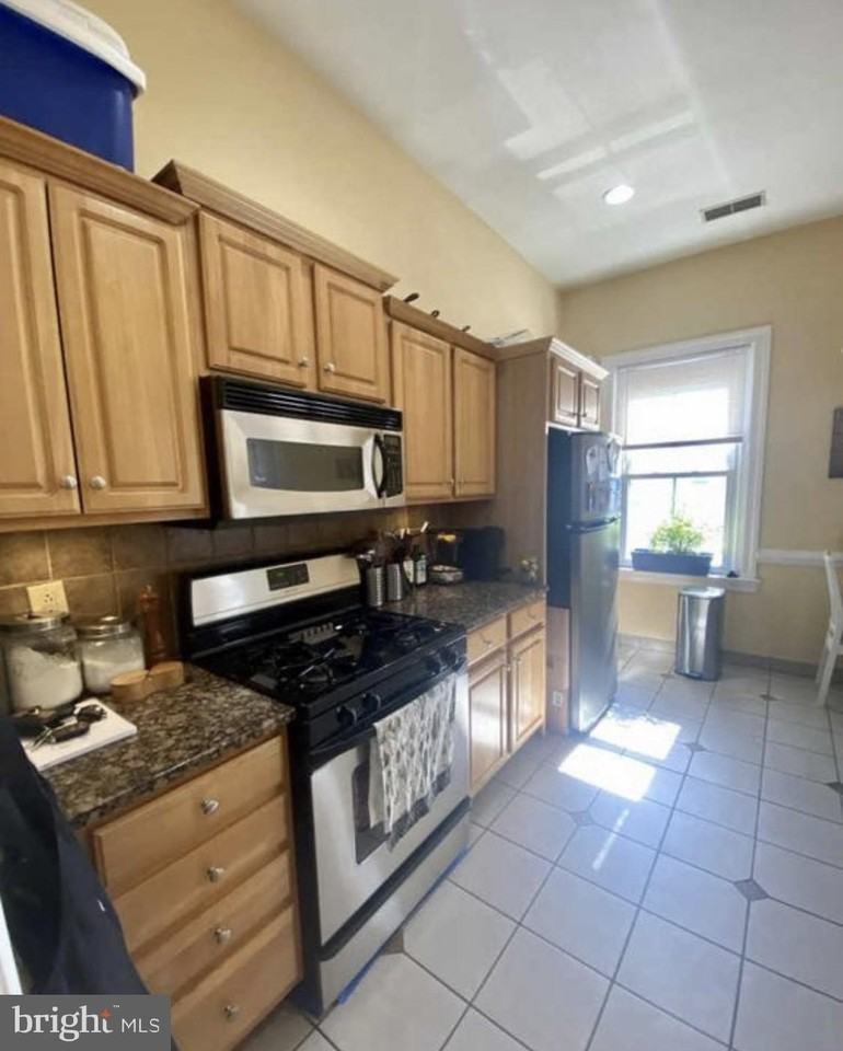 101 Fayette Street #3 - Photo 7 of 22