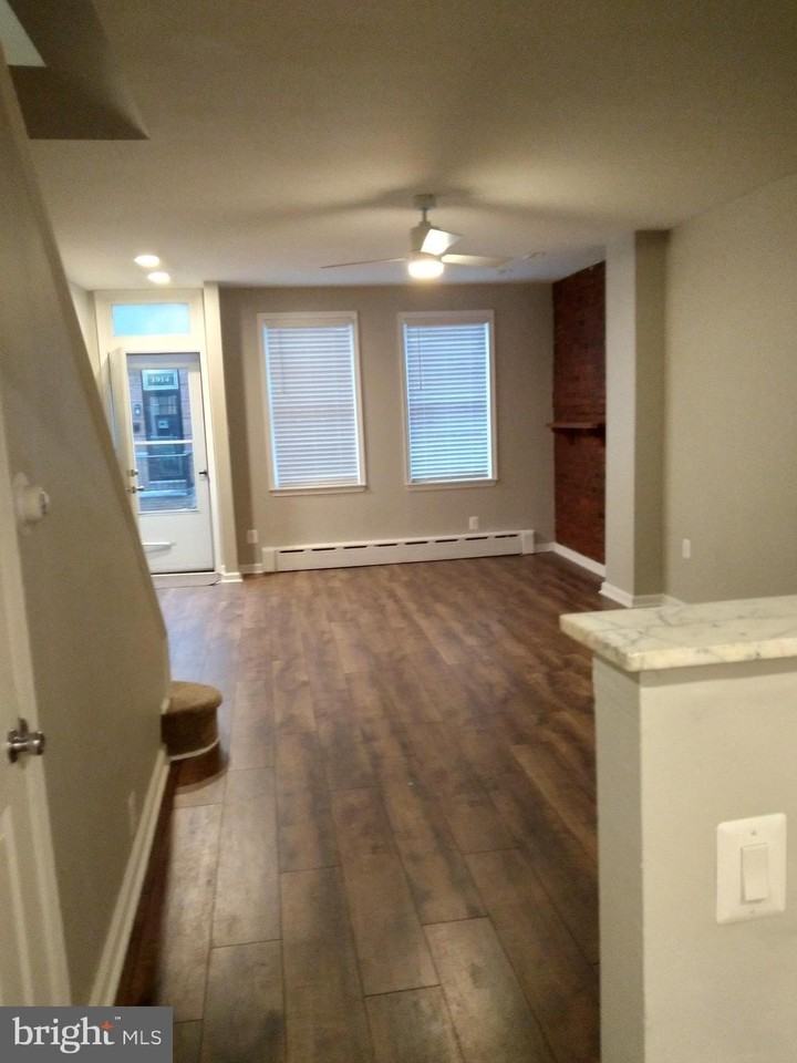 1915 S Galloway St - Photo 2 of 12