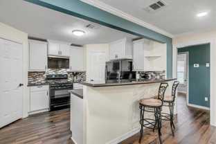 3702 Travis Dr - Photo 1 of 1