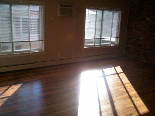 841 W Maple Rd - Photo 2 of 9