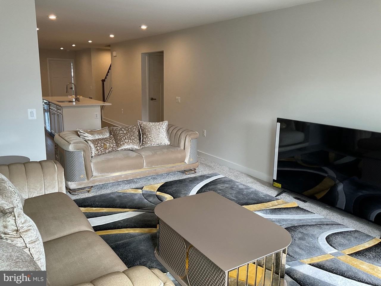 4317 Southerby Dr - Photo 3 of 50