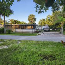 1723 Harbor Ave - Photo 1 of 1
