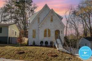 featured image of 1407 Sedgefield St