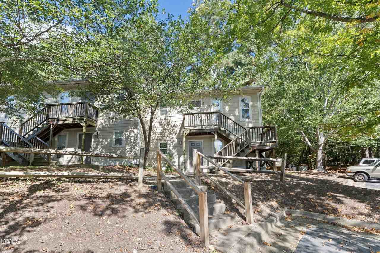 1513 East Franklin Street - Photo 2 of 25