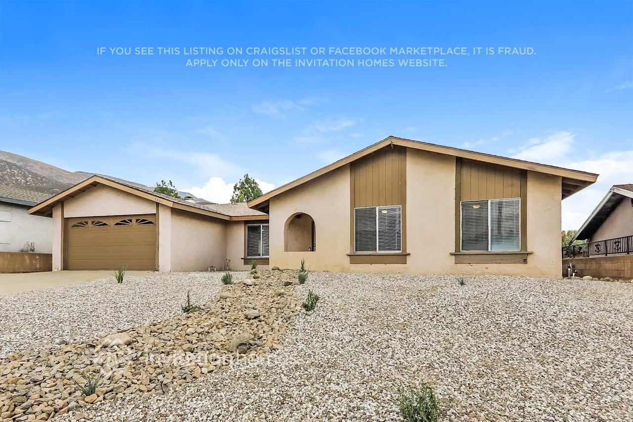 5651 Louise St - Photo 3 of 17