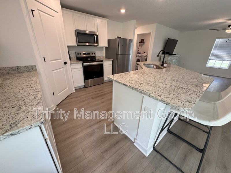 11279 Kodiak Wren Road - Photo 4 of 13