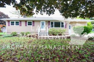 14750 Parkwood Dr - Photo 1 of 1