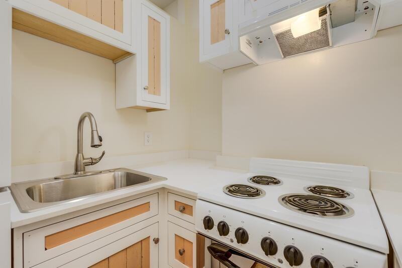 89 West Simpson Street - Photo 2 of 16