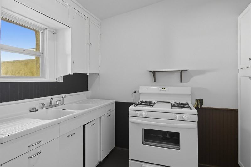 839 S 8th Ave - Photo 6 of 19