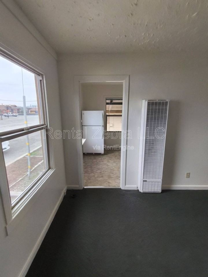 217 Lakeville St #5 - Photo 2 of 10