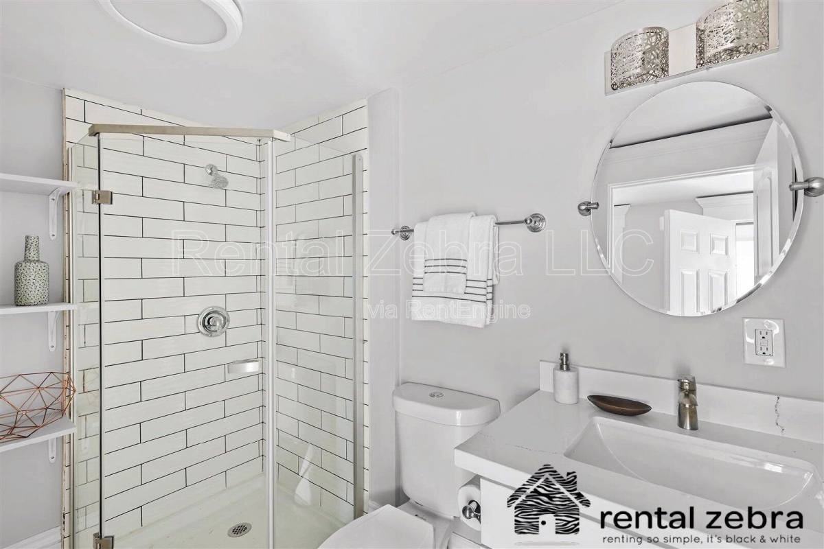 1823 1823 1 2 Delaware St - Photo 5 of 10