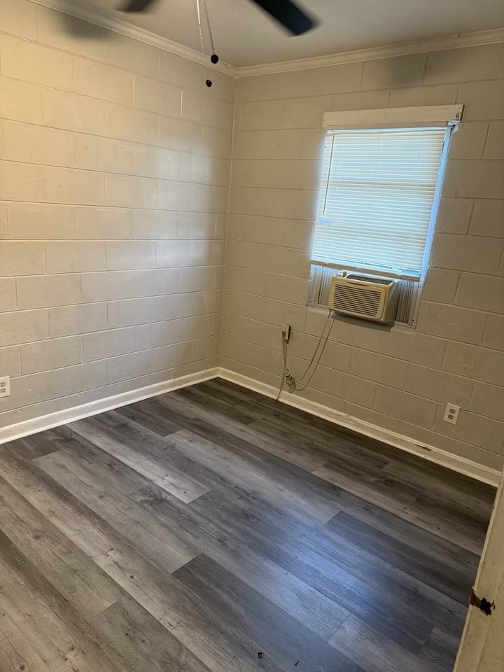 760 Illges Rd #07 - Photo 2 of 5