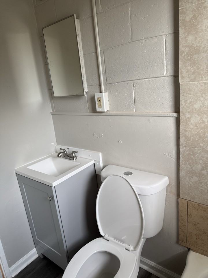 760 Illges Rd #08 - Photo 3 of 5