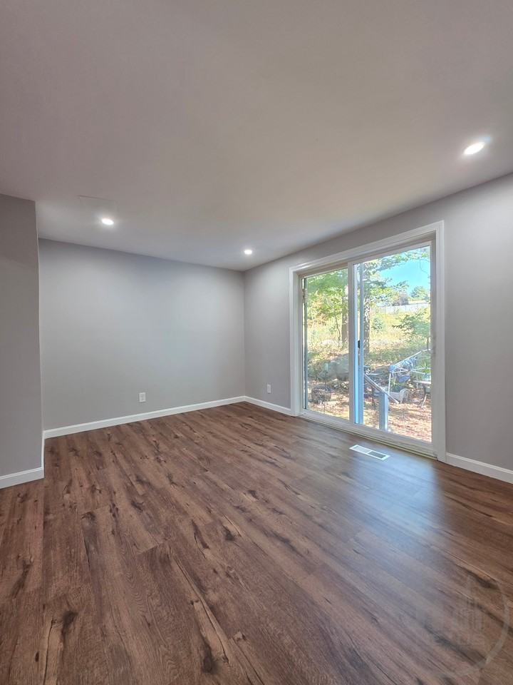 4 Larchmont Ave - Photo 3 of 11