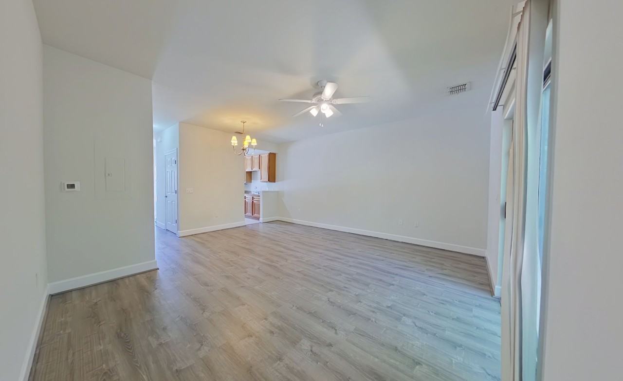 15284 FL 20 Highway #6B - Photo 4 of 22