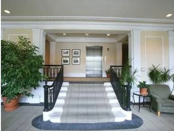 1916 17th St Nw #4 - Photo 2 of 6