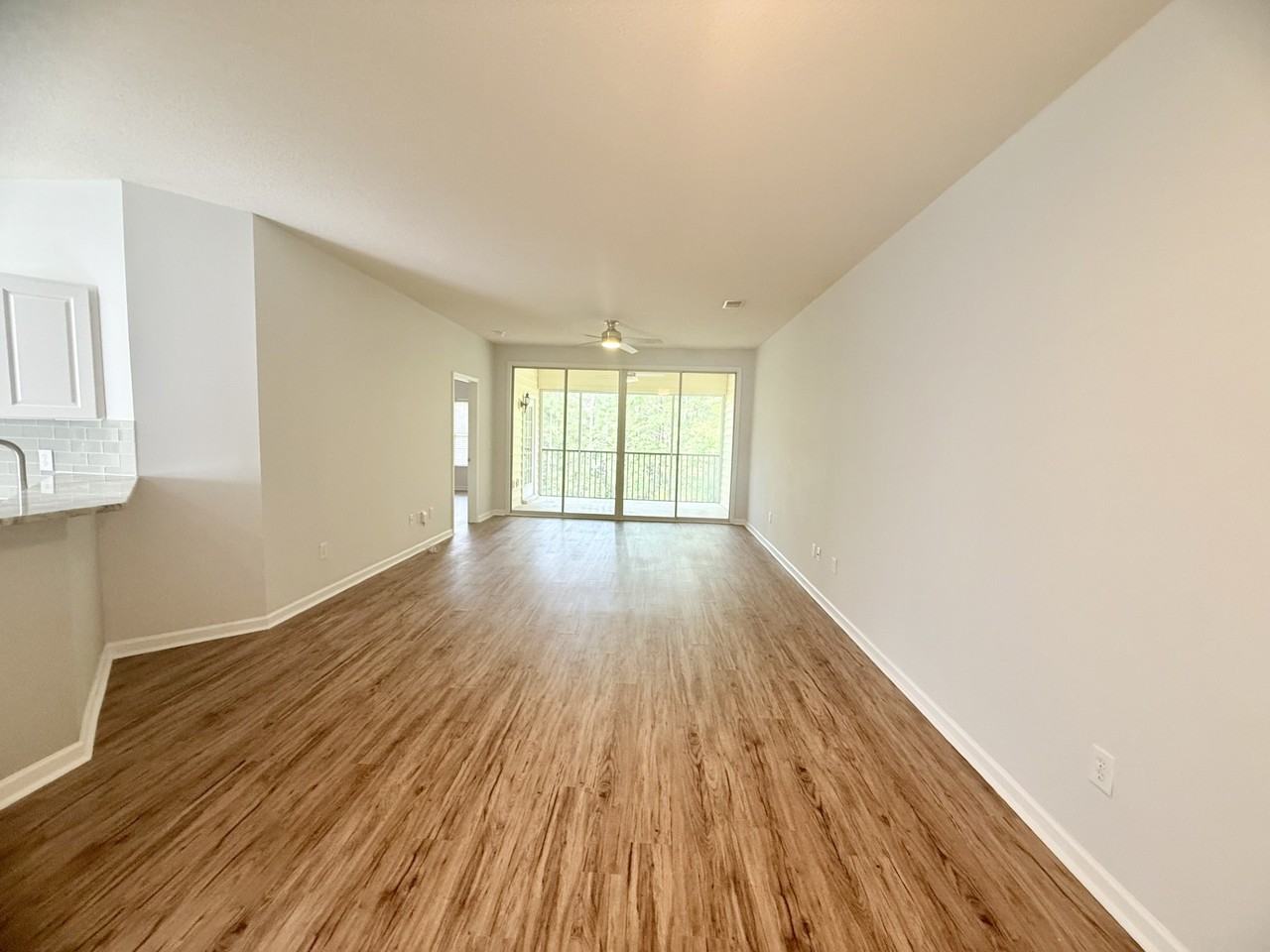 4427 Montrose Ln #G - Photo 5 of 27