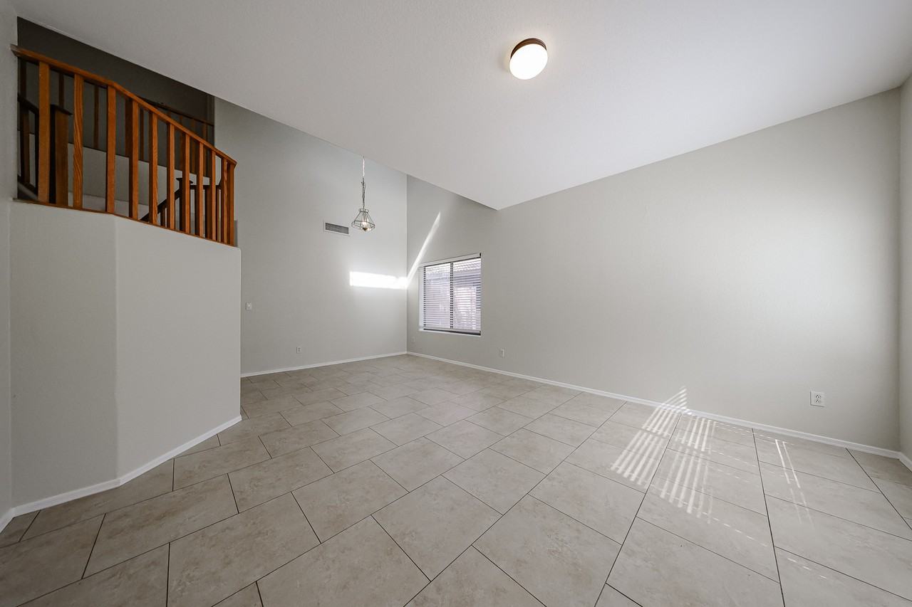 6234 Southgate Street - Photo 4 of 41