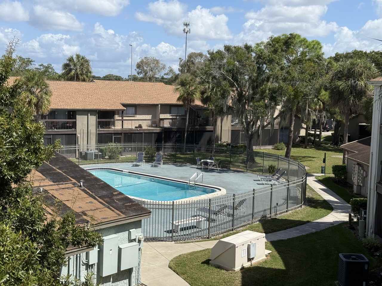 6306 Newtown Cir - Photo 5 of 25