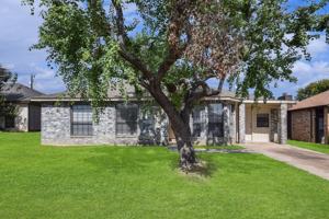 featured image of 2405 Cactus Dr