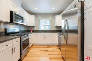 908 6Th St - Photo 1 of 1