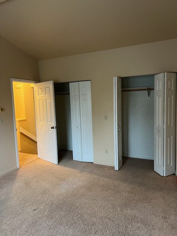 489 N Raynolds Ave - Photo 4 of 11