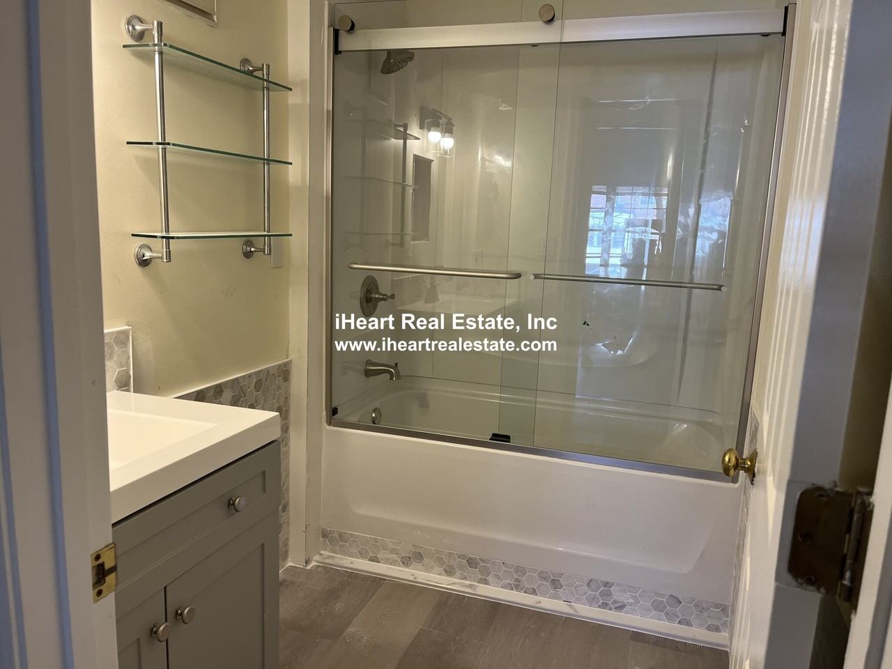 Washington St #103 - Photo 5 of 21