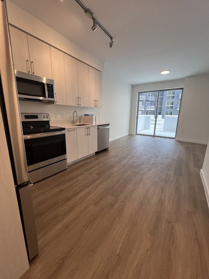 1451 Northwest 20th Street #443