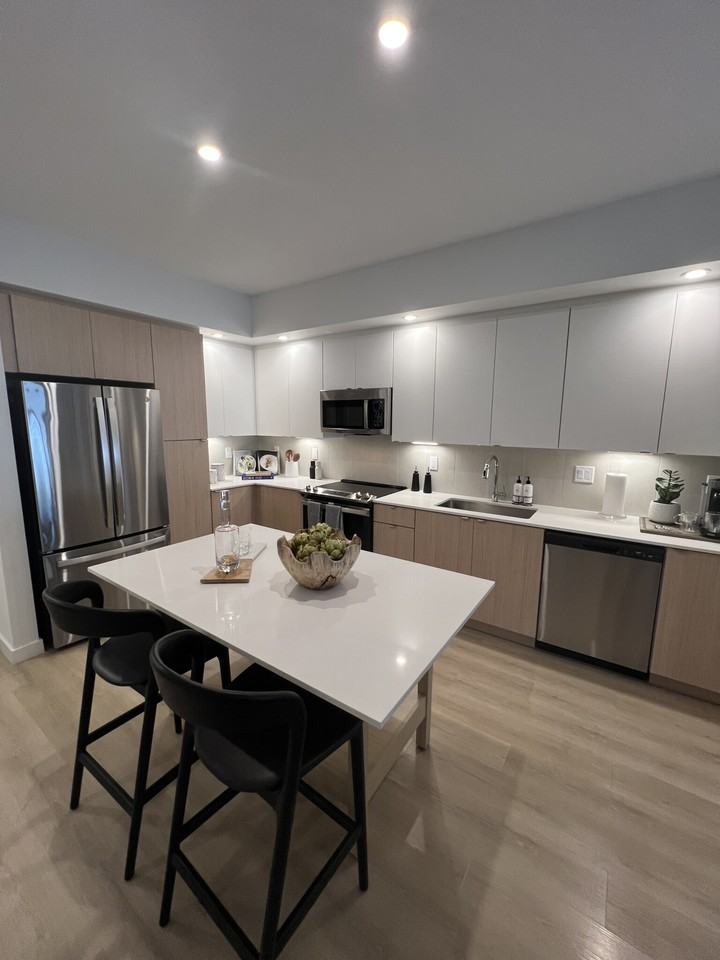 11211 Biscayne Blvd #358 - Photo 2 of 7