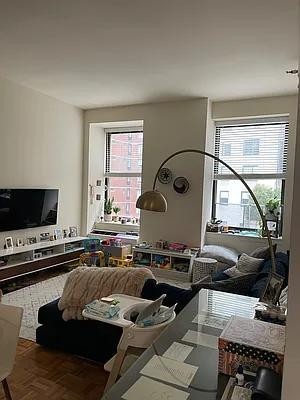 John St #13H - Photo 3 of 11