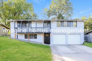 1125 Ne 52nd Ter - Photo 1 of 1