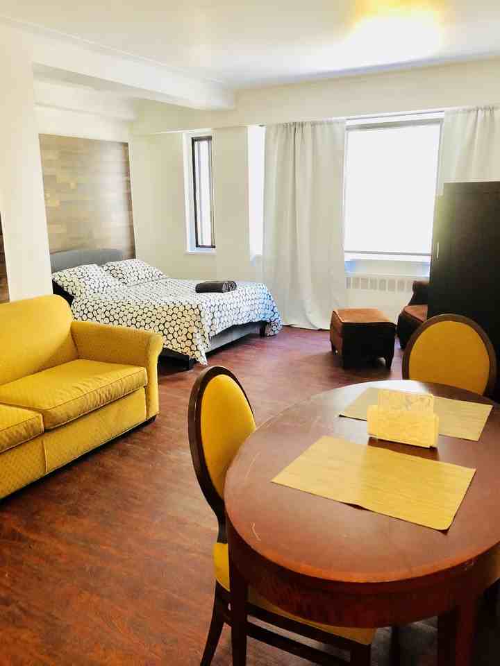 3455 Chemin de la Côte-des-Neiges — photo 1