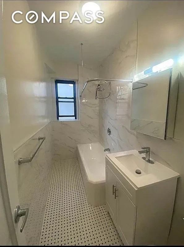 625 Caton Avenue #3E - Photo 4 of 15