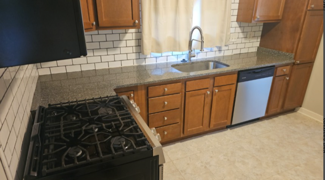 4964 Scenic View Drive - Photo 2 of 29