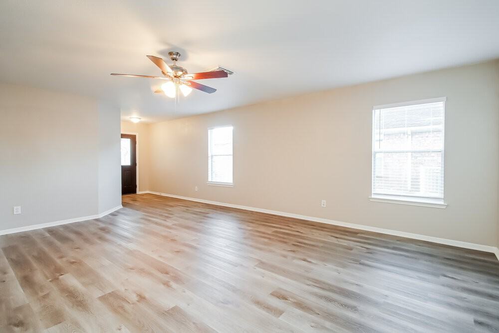 3406 Wheatstalk Ln - Photo 3 of 16