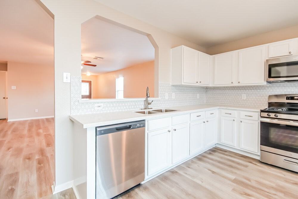 3406 Wheatstalk Ln - Photo 6 of 16