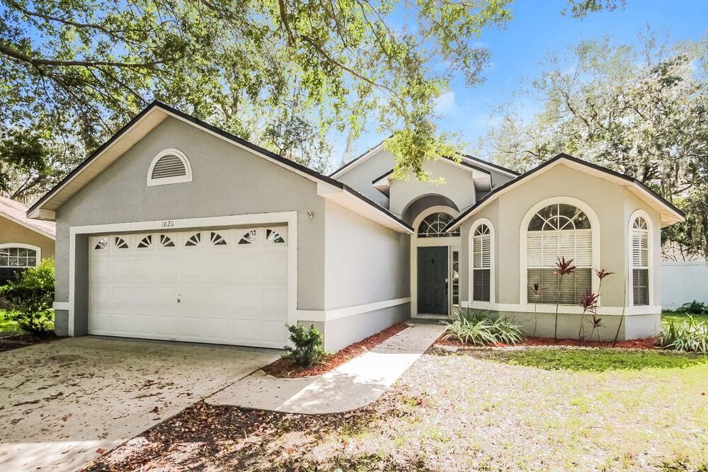 1820 Greenbrook Ct - Photo 3 of 16