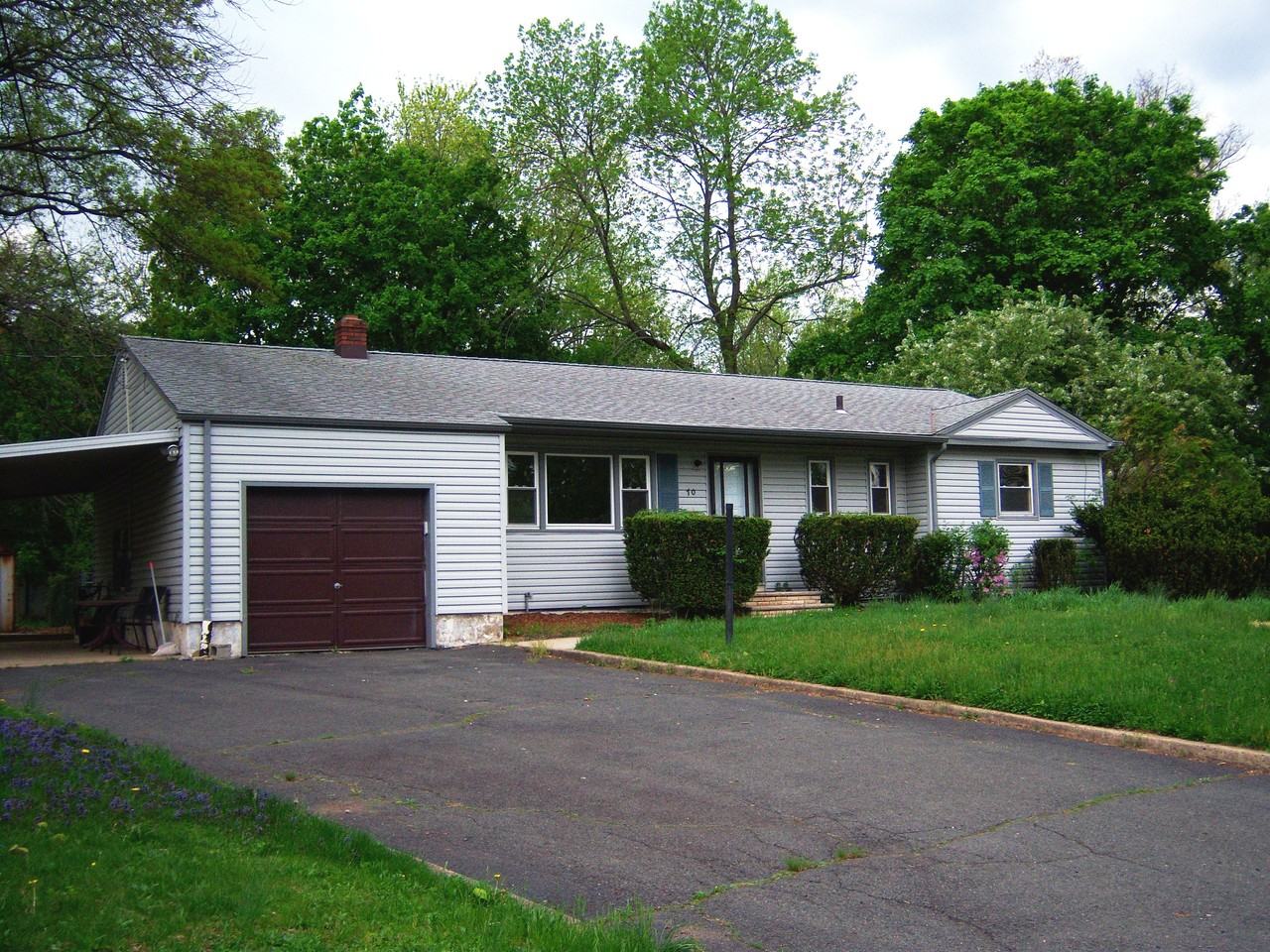 70 1st St - Photo 2 of 10