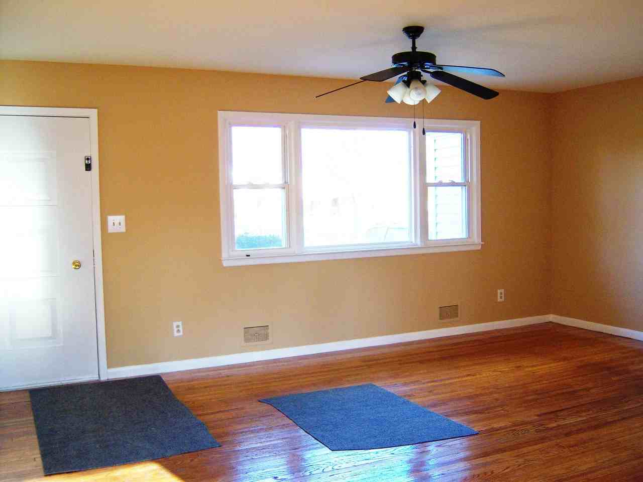 70 1st St - Photo 3 of 10