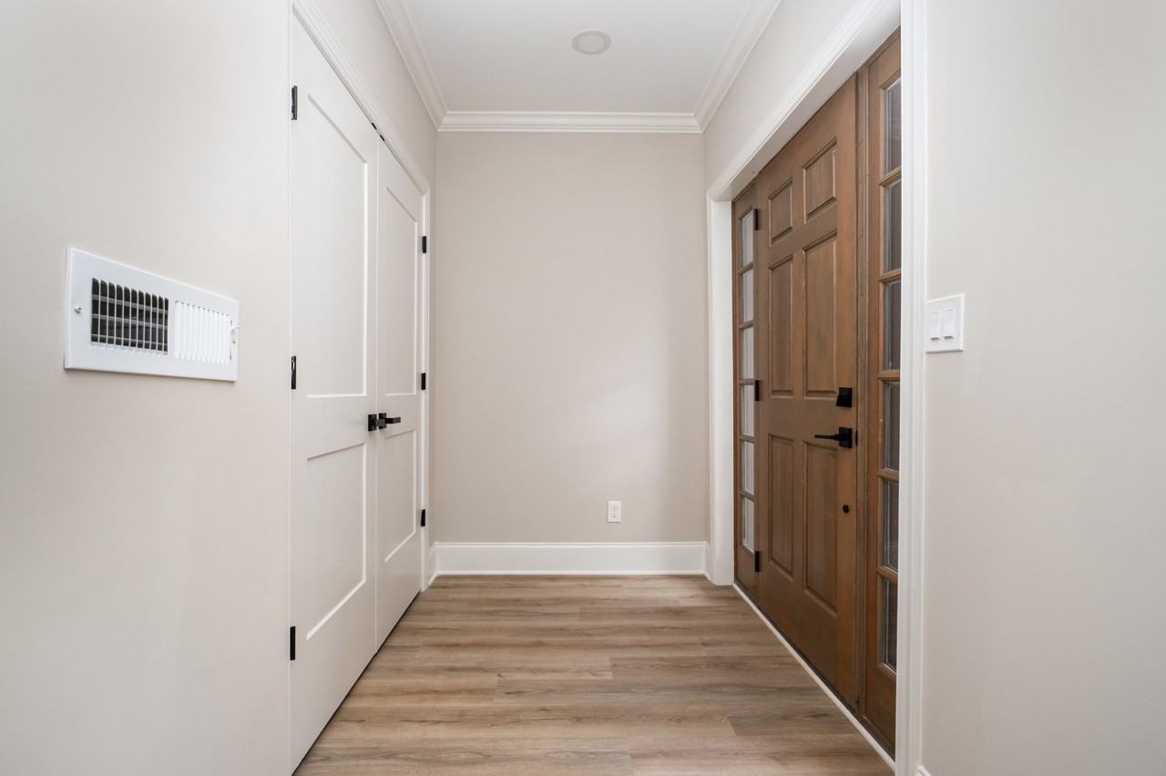 816 Walnut Ave Apt 1 - Photo 3 of 30