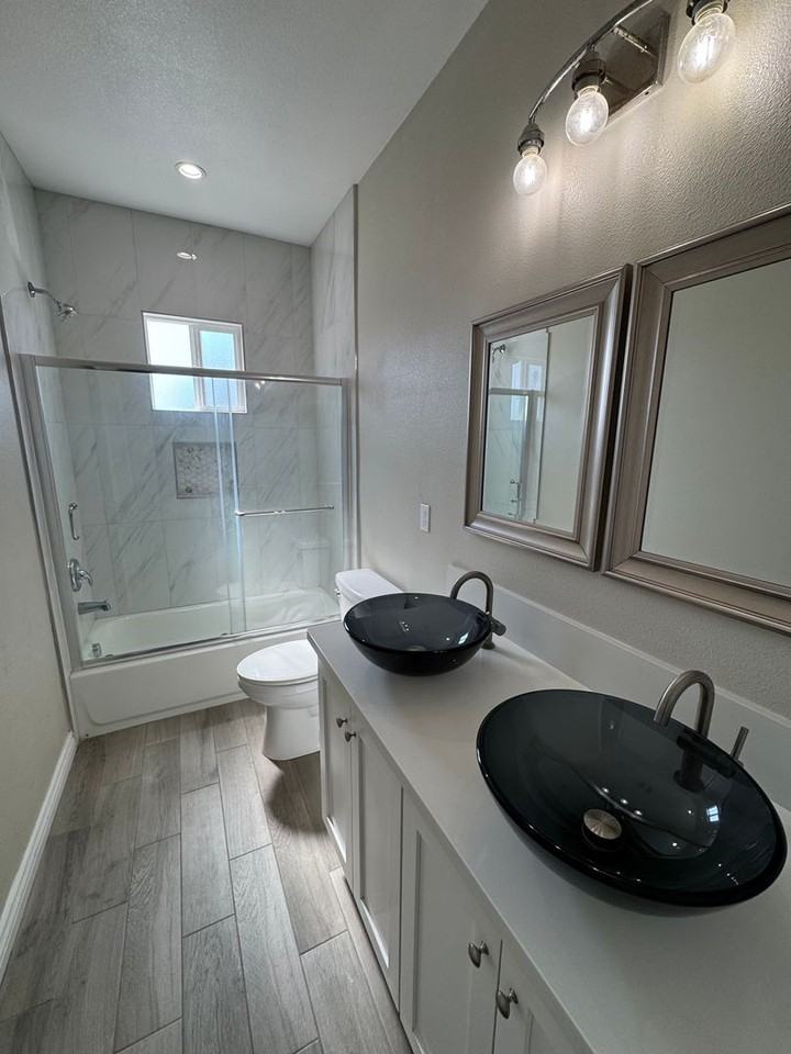 15745 Hayland Street - Photo 2 of 13